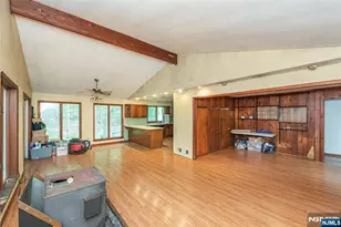197 Snake Den Rd, Wanaque, NJ 07465 - Photo 7