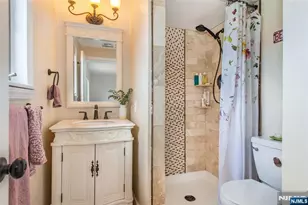 15 Aka 15 Bogert Pl, Clifton, NJ 07013 - Photo 19