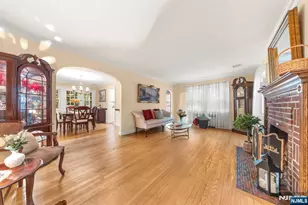 55 Chestnut St, Hillsdale, NJ 07642 - Photo 3