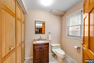 211 Park Ave, Emerson, NJ 07630 - Photo 7