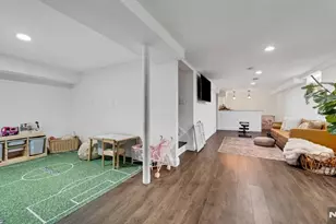 37 Elston St, Bloomfield, NJ 07003 - Photo 25