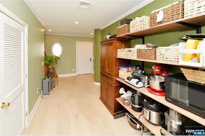 115 Marshall Avenue, Little Ferry, NJ 07643 - Photo 9