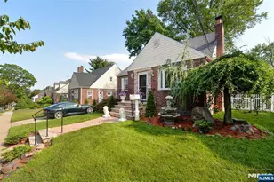 56 Dohrman Ave, Teaneck Township, NJ 07666 - Photo 3