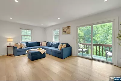 9 Brookstone Circle, Parsippany, NJ 07950 - Photo 5