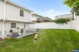 472 Macarthur Ave 5, Garfield, NJ 07026 - Photo 25