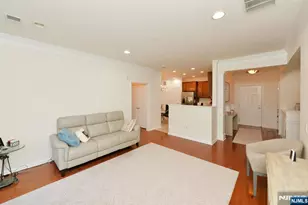 2107 Warrens Way 107, Wanaque, NJ 07465 - Photo 9
