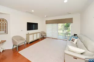 2107 Warrens Way 107, Wanaque, NJ 07465 - Photo 11