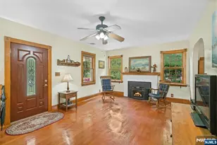 174 Mahwah Rd, Mahwah, NJ 07430 - Photo 5