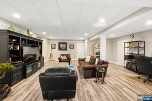 14 Sunflower Dr, Upper Saddle River, NJ 07458 - Photo 35
