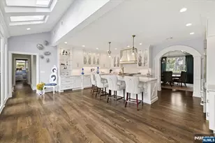 14 Sunflower Dr, Upper Saddle River, NJ 07458 - Photo 9