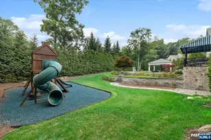 14 Sunflower Dr, Upper Saddle River, NJ 07458 - Photo 45