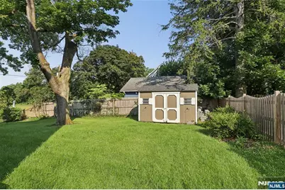 4 Hilltop, Essex Fells, NJ 07021 - Photo 33