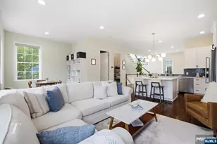141 Roosevelt Dr, Wood Ridge, NJ 07075 - Photo 15