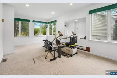 46 Lidgerwood Parkway, Morristown, NJ 07960 - Photo 15