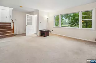 46 Lidgerwood Pkwy, Morristown, NJ 07960 - Photo 3