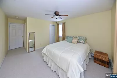 182 Roosevelt Place, Maywood, NJ 07607 - Photo 9