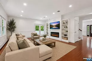 109 Prospect St, Paramus, NJ 07652 - Photo 11