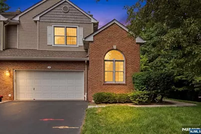 8 Clements Court C0068 #C0068, Roseland, NJ 07068 - Photo 39