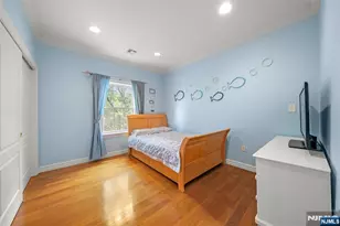 392 Oak Ave, River Edge, NJ 07661 - Photo 25