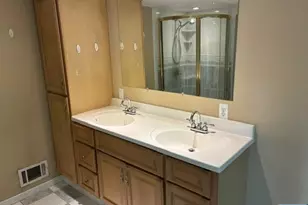 19 Crescent Rd, Wayne, NJ 07470 - Photo 13