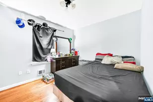 64 Brunswick St, Newark, NJ 07114 - Photo 7