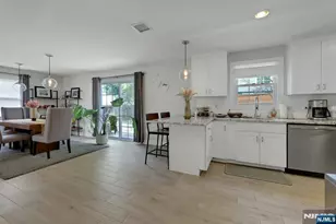 15 Lynne Ave, Hawthorne, NJ 07506 - Photo 11