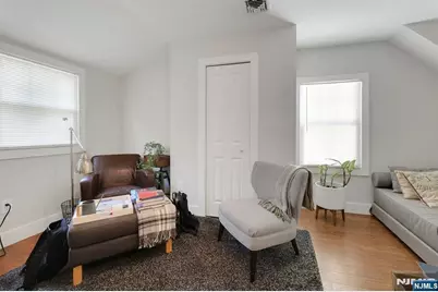15 Lynne Avenue, Hawthorne, NJ 07506 - Photo 17