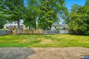 25 Lake Dr, Wayne, NJ 07470 - Photo 35