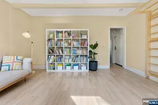 12 Dey St, Montclair, NJ 07042 - Photo 5