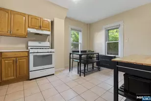 12 Dey St, Montclair, NJ 07042 - Photo 11