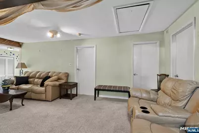 40 Glenridge Road, West Milford, NJ 07421 - Photo 7