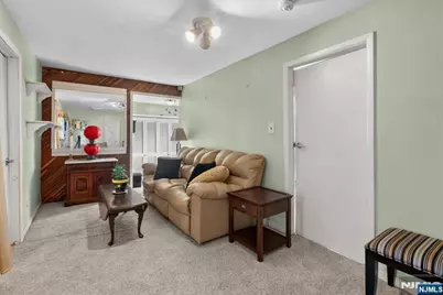 40 Glenridge Road, West Milford, NJ 07421 - Photo 5