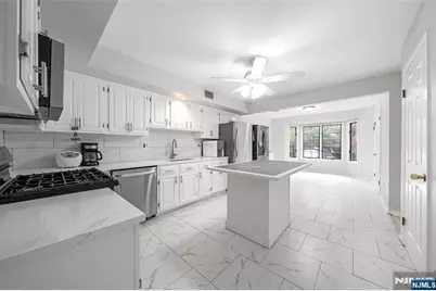 35 Mulford Drive, Wayne, NJ 07470 - Photo 5