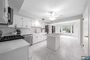 35 Mulford Dr, Wayne, NJ 07470 - Photo 5