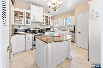 206 Mortimer Avenue, Rutherford, NJ 07070 - Photo 39