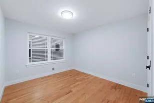 219 S Burnett St, East Orange, NJ 07018 - Photo 29
