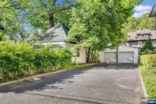 305 Mortimer Ave, Rutherford, NJ 07070 - Photo 35
