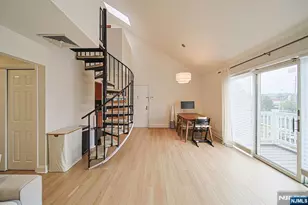 59 Presidential Dr, Englewood, NJ 07631 - Photo 3