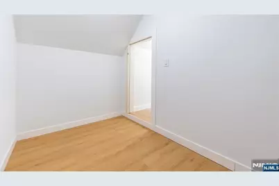 245 Elm Avenue, Bogota, NJ 07603 - Photo 33
