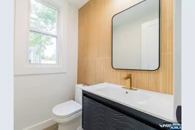 245 Elm Avenue, Bogota, NJ 07603 - Photo 25