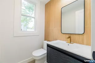 245 Elm Ave, Bogota, NJ 07603 - Photo 25