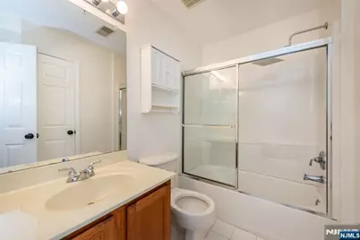 146 Summit Ridge 1406 #1406, Pompton Lakes, NJ 07442 - Photo 21