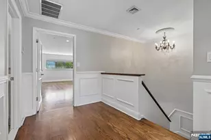 10 Wadsworth Ct, Teaneck Township, NJ 07666 - Photo 27