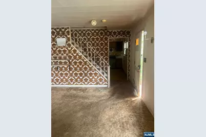 18 Shelley Court, Bergenfield, NJ 07621 - Photo 3