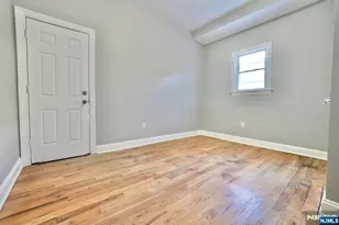 351 Mulberry St, Newark, NJ 07102 - Photo 9