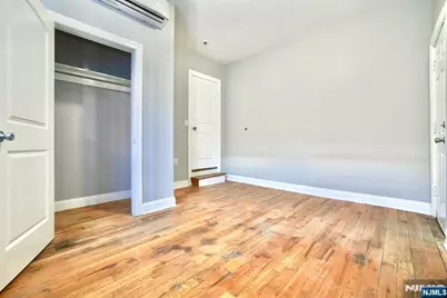 351 Mulberry Street, Newark, NJ 07102 - Photo 7