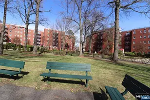 2330 Linwood Ave 3D, Fort Lee, NJ 07024 - Photo 15