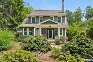 17 River Rd, Harrington Park, NJ 07640 - Photo 35