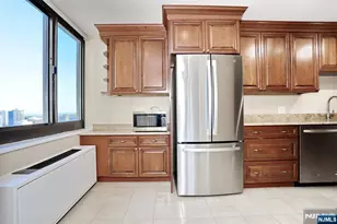 200 Old Palisade Road 20G, Fort Lee, NJ 07024 - Photo 21