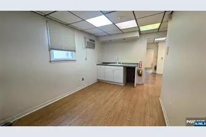 245 Union Street, Lodi, NJ 07644 - Photo 9